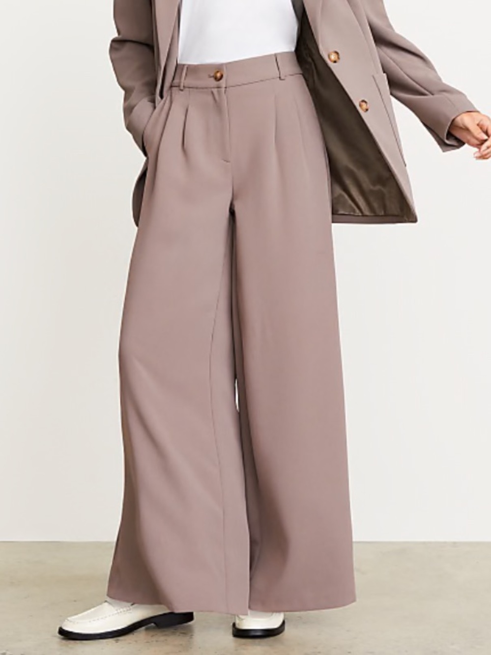 LOFT Versa Wide-Leg Pleated Trousers - Taupe Brown